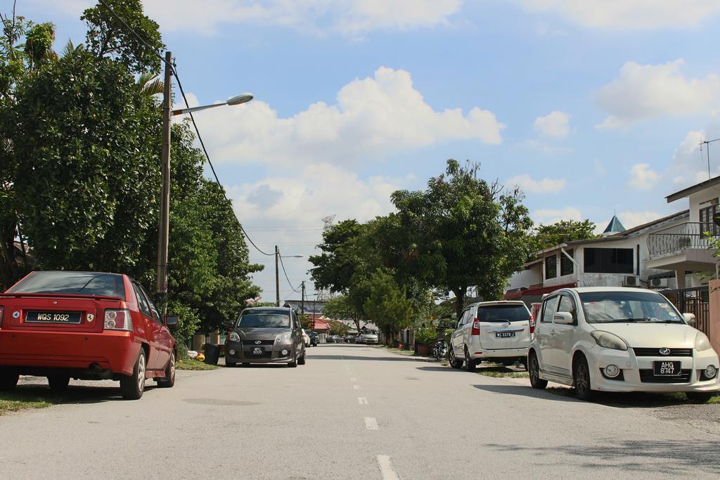 Project Uchi Ss2 Hotel เปอตาลิงจายา ภายนอก รูปภาพ